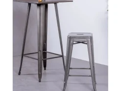 Discount Banqueta empilhável de metal em aço (68cm) - Bistro - Metal Banco