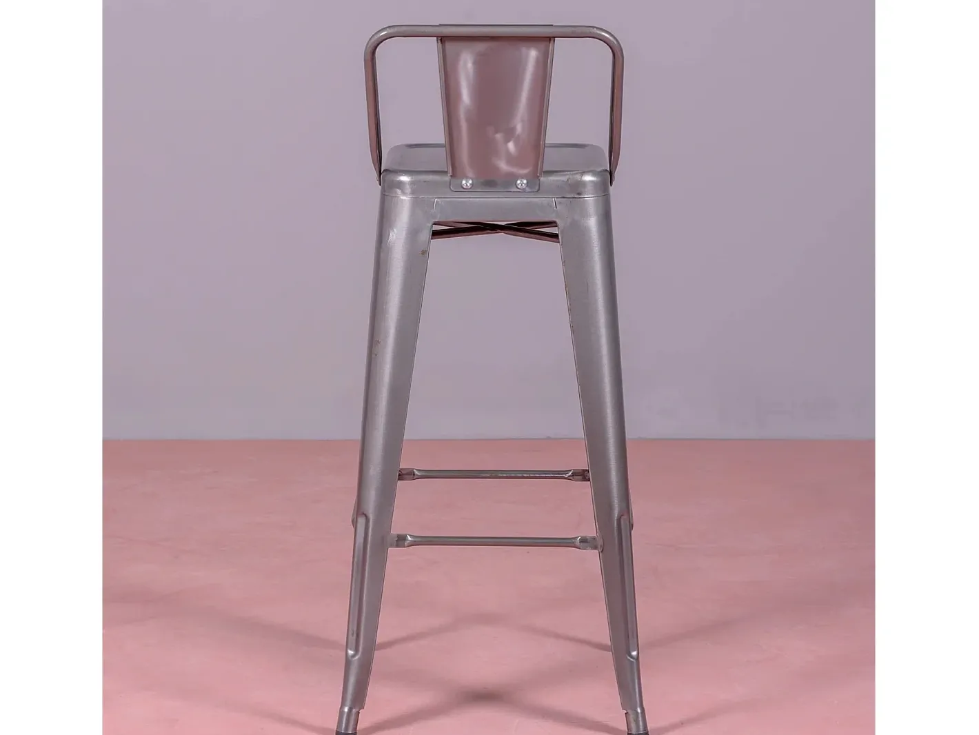 Banqueta industrial em aço metalizado com encosto baixo (76cm) - Bistro - Metal^Nest Dream Discount