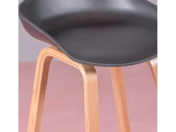Banqueta nórdica com pernas em faia (63cm) - Daxer -*Nest Dream
