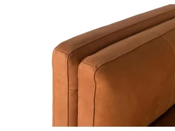 Canapé Rembourré em couro com pés de metal para 5 lugares*Giner y colomer Online