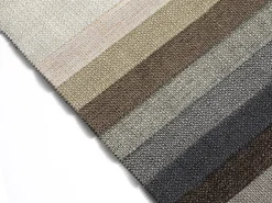 - Sofá "Vienna" 2 lugares em tecido estrutural cinza claro - 160x92x95cm^Cosmopolitan Design Sale