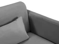 - Sofá-cama 