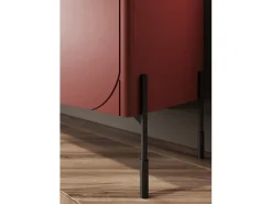 Vitrine de 2 portas com pé metálico bordô 104x200 cm*